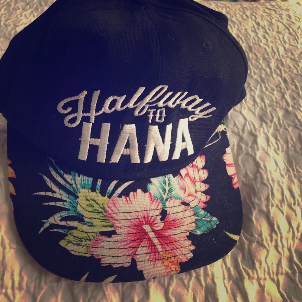 Vintage Islands adjustable hat